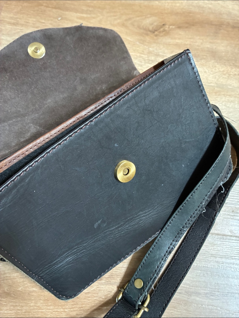 CARPE DIEM LONDON Bought on VACATION Leather Crossbody with Leopard-Print Flap - Picture 14 of 16